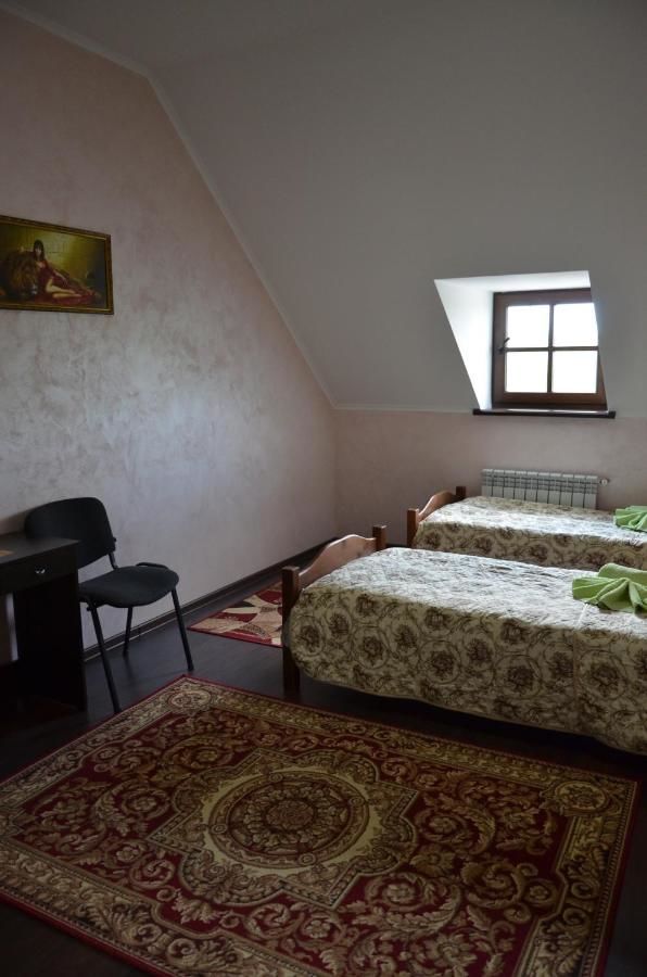 Гостевой дом Dom u Rodnika Каменец-Подольский-23