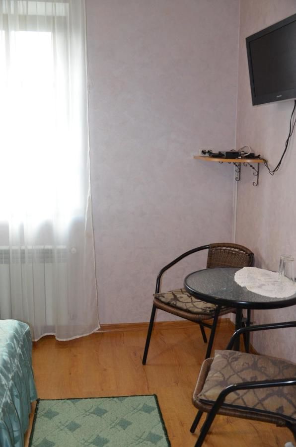 Гостевой дом Dom u Rodnika Каменец-Подольский-38