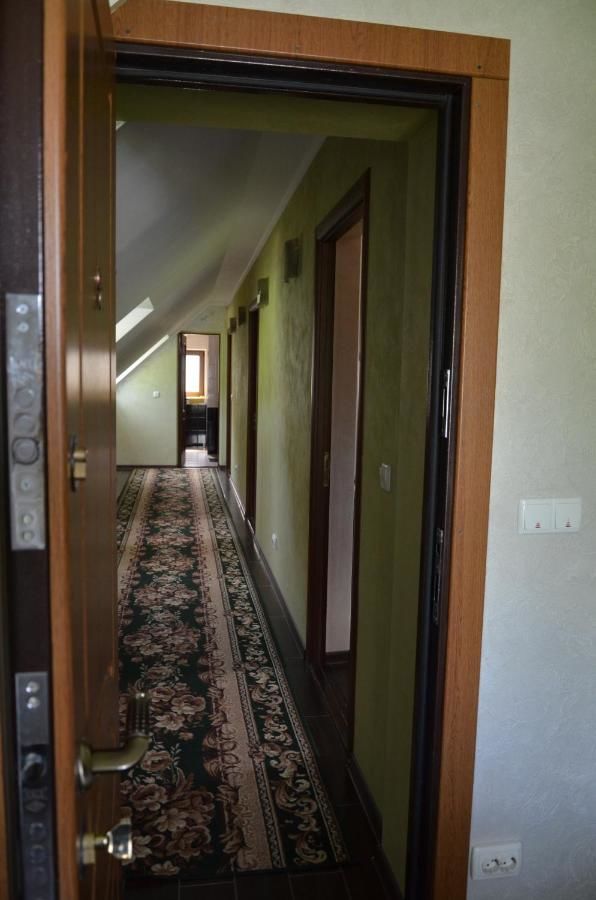 Гостевой дом Dom u Rodnika Каменец-Подольский-7