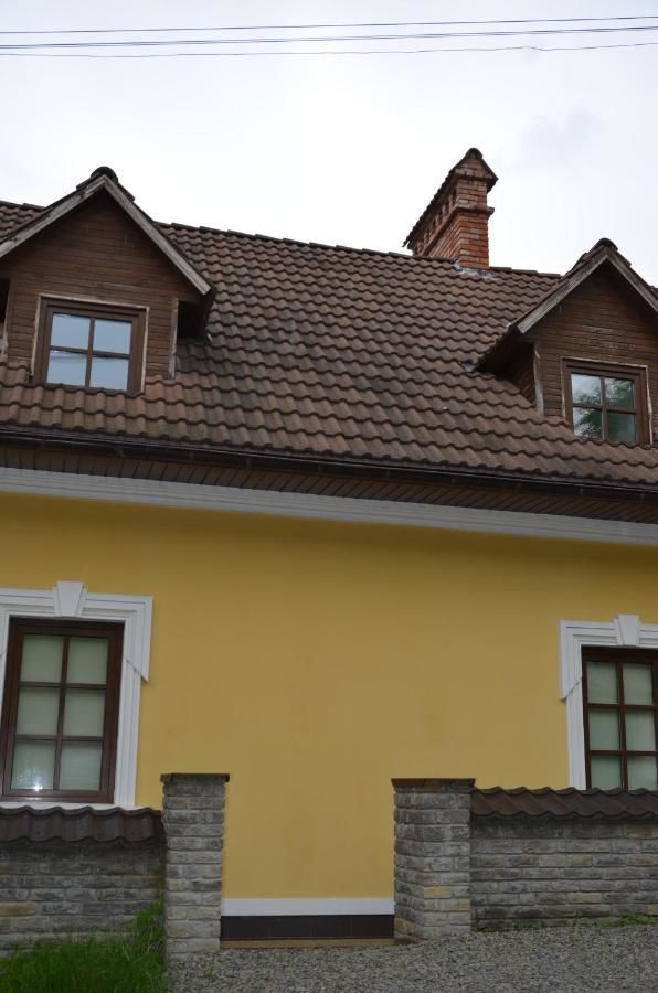 Гостевой дом Dom u Rodnika Каменец-Подольский-10