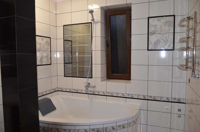 Гостевой дом Dom u Rodnika Каменец-Подольский-24