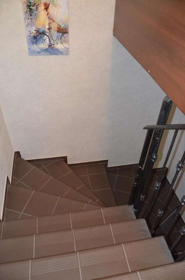 Гостевой дом Dom u Rodnika Каменец-Подольский-11